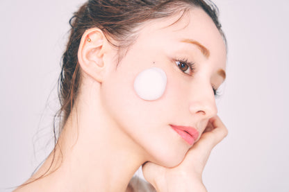 AQUA MOIST CALMING MOUSSE WASH